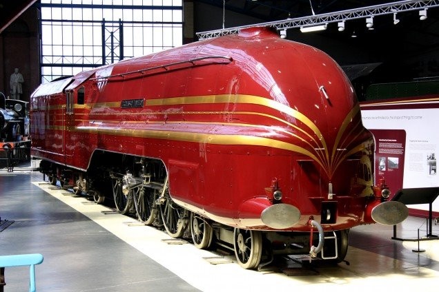 6229 DUCHESS OF HAMILTON National Railway Museum (5)